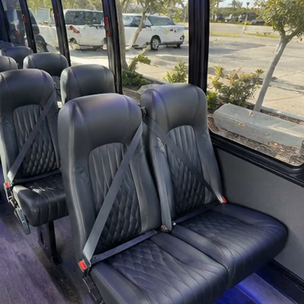 portland 35 passenger minibus rental
