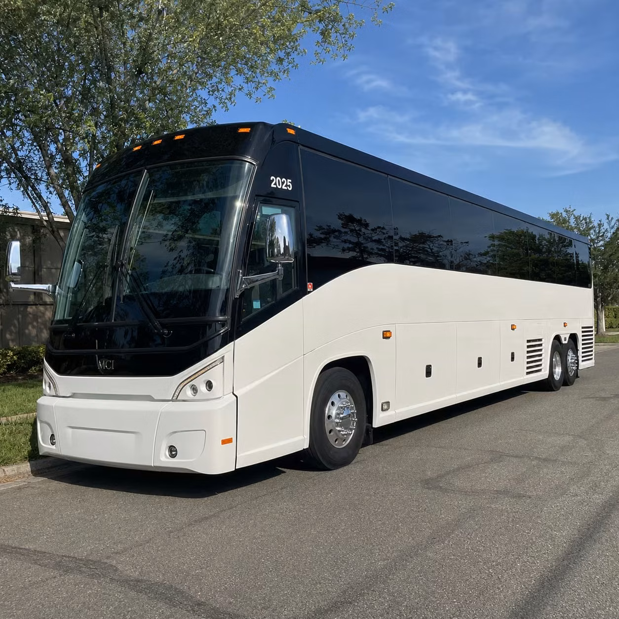 shuttle bus rentals for oregon national guard training events and deployments